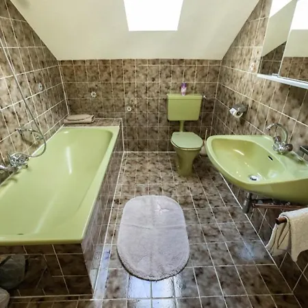 Haus Unterdorf * Goldegg