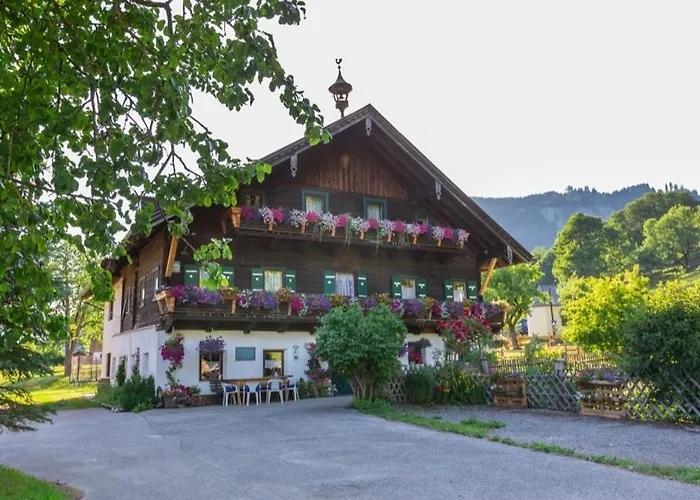 Ferienhaus Haus Unterdorf *
